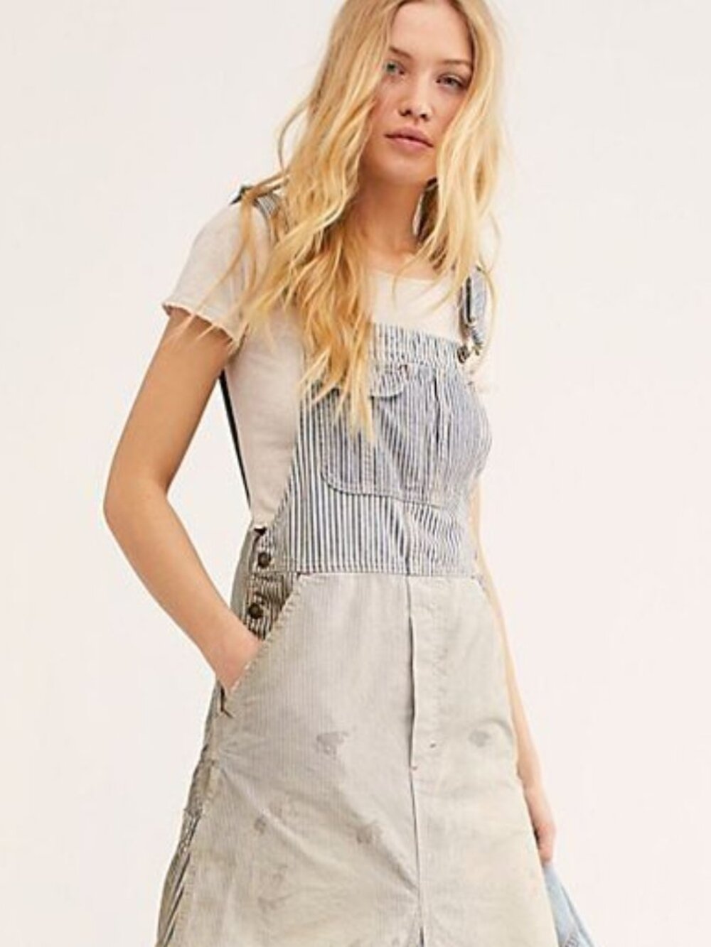 We the Free Heritage Distressed Skirtall Small - Picture 2 of 11